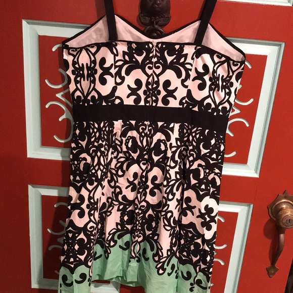 Semi-Formal Heart Shaped Neckline A-line Dress 12P - Picture 4 of 10